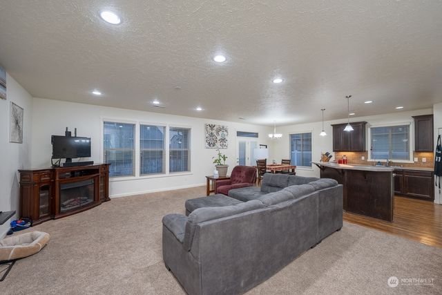 4719 Badger Street, Moses Lake, WA 98837