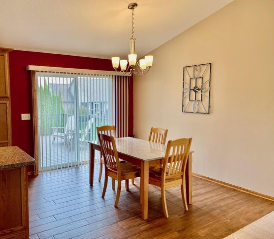 1409 28th Street SW, Austin, MN 55912