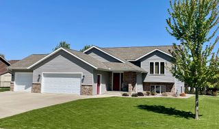1409 28th Street SW, Austin, MN 55912