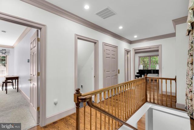 11036 POPES HEAD ROAD, Fairfax, VA 22030