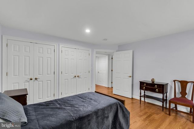11036 POPES HEAD ROAD, Fairfax, VA 22030