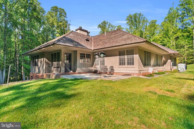 11036 POPES HEAD ROAD, Fairfax, VA 22030