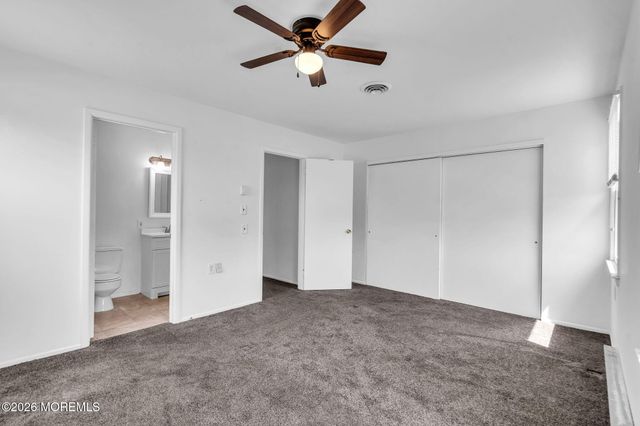 14 S Chestnut Avenue, Whiting, NJ 08759