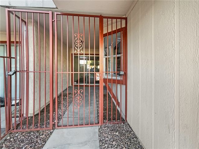 401 North Lamb Boulevard B, Las Vegas, NV 89110