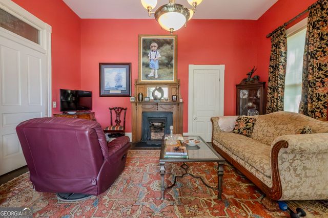 5 W Oak Street, Luthersville, GA 30251