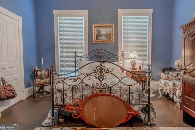 5 W Oak Street, Luthersville, GA 30251