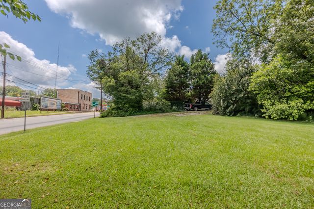 5 W Oak Street, Luthersville, GA 30251