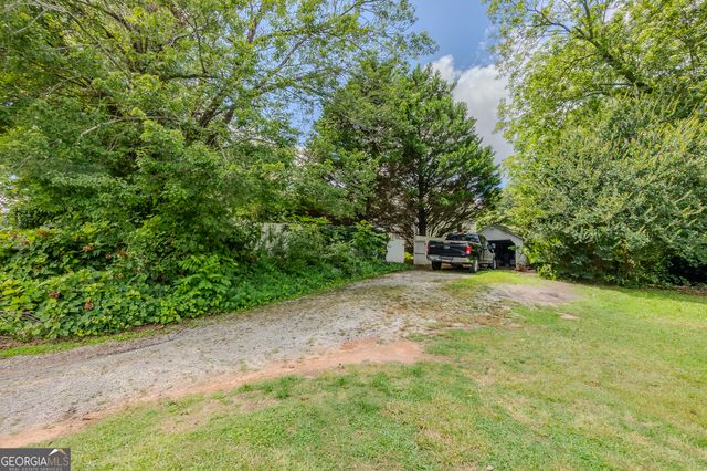 5 W Oak Street, Luthersville, GA 30251