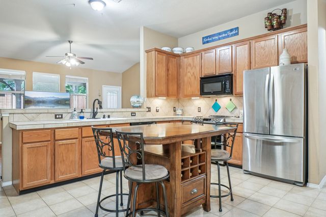 1323 Canyon Creek Road, Wylie, TX 75098