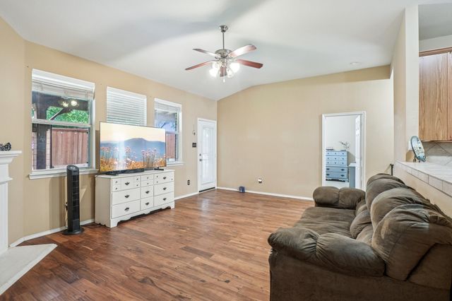 1323 Canyon Creek Road, Wylie, TX 75098