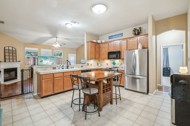 1323 Canyon Creek Road, Wylie, TX 75098