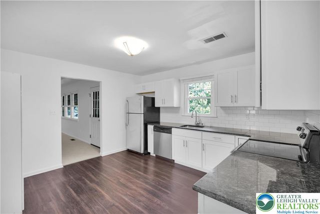 3485 Michigan Court, Bethlehem Twp, PA 18020