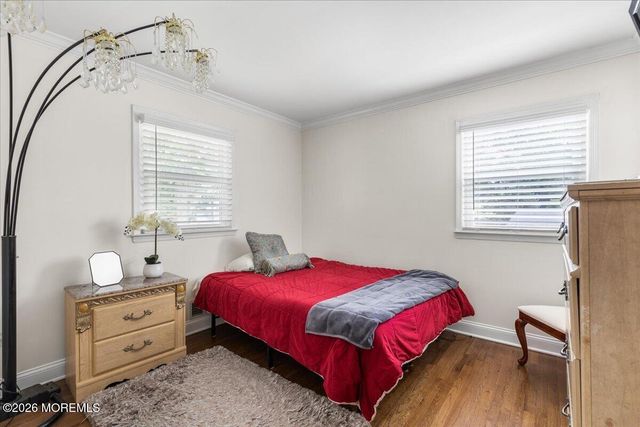 111 Oak Ridge Parkway, Toms River, NJ 08755