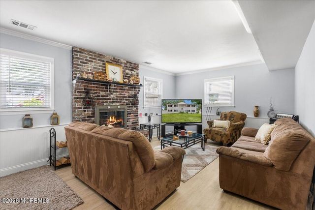 111 Oak Ridge Parkway, Toms River, NJ 08755