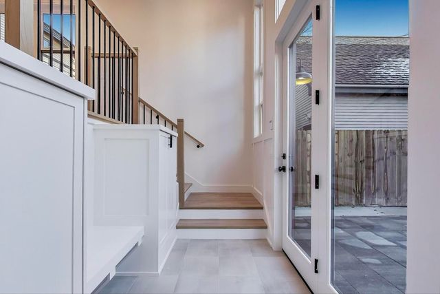 2213 W Huron Street, Chicago, IL 60612