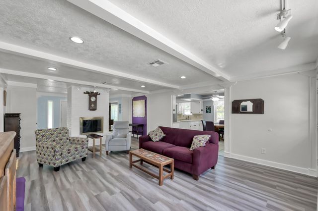 27132 S Harlan Lane, Conroe, TX 77385