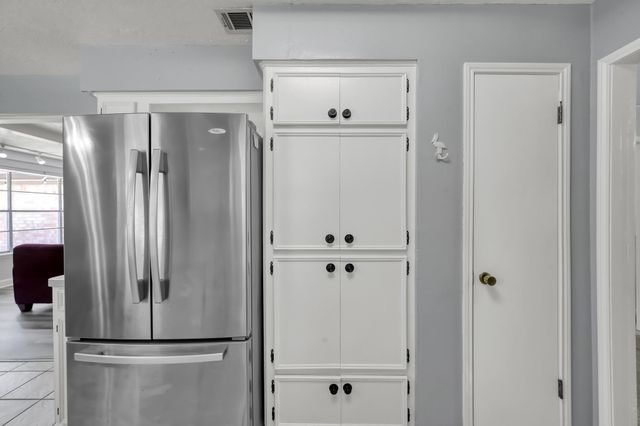 27132 S Harlan Lane, Conroe, TX 77385