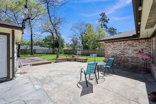 27132 S Harlan Lane, Conroe, TX 77385