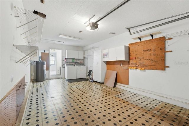 1938 LONG BOAT DRIVE, Lakeland, FL 33810