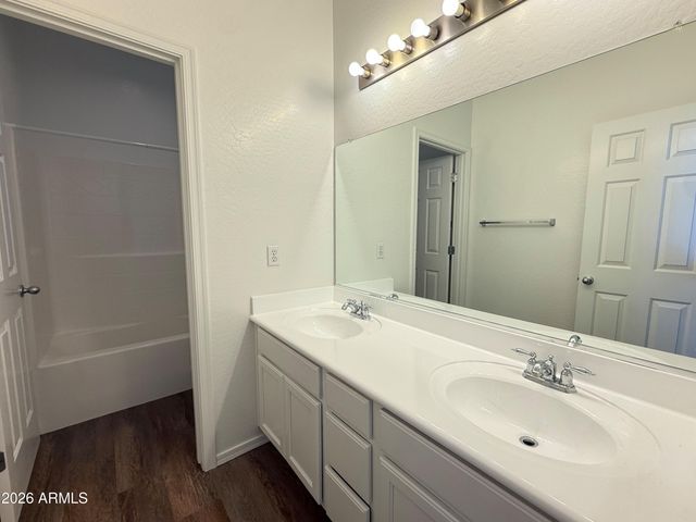 1275 E Marcella Lane, Gilbert, AZ 85295