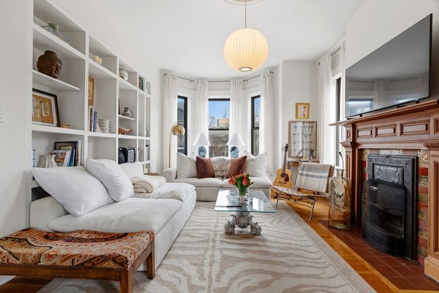 258 Shawmut Ave 5, Boston, MA 02118