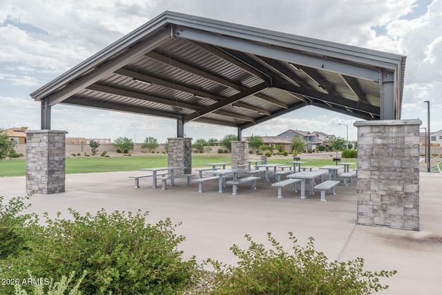 8918 W RANCHO Drive, Glendale, AZ 85305