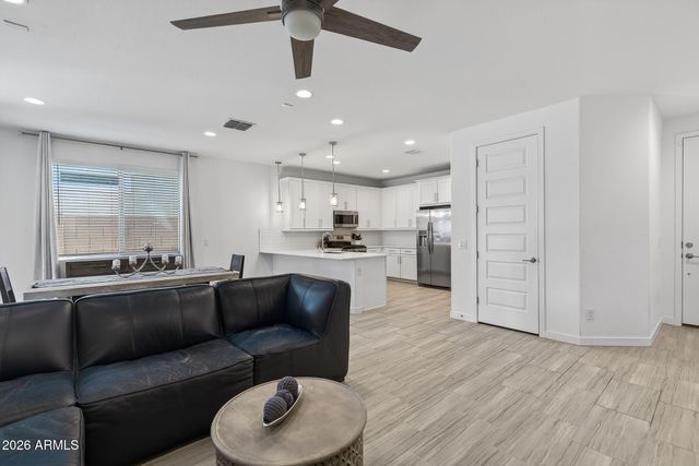 8918 W RANCHO Drive, Glendale, AZ 85305