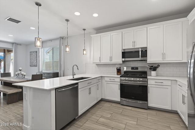 8918 W RANCHO Drive, Glendale, AZ 85305