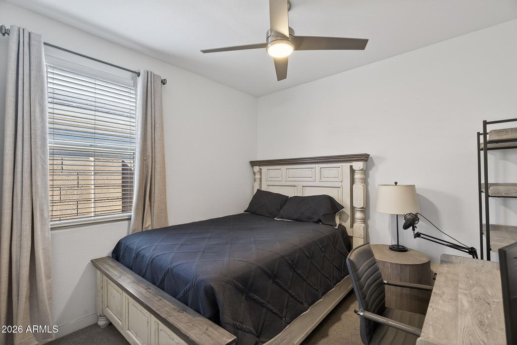 Image 15 of property listing at 8918 W RANCHO Drive, Glendale, AZ 85305