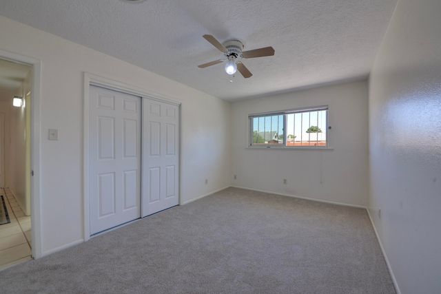 2929 Espanola Street NE, Albuquerque, NM 87110