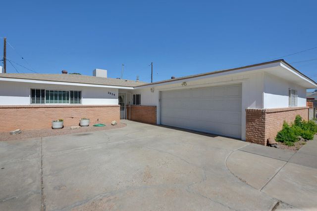 2929 Espanola Street NE, Albuquerque, NM 87110