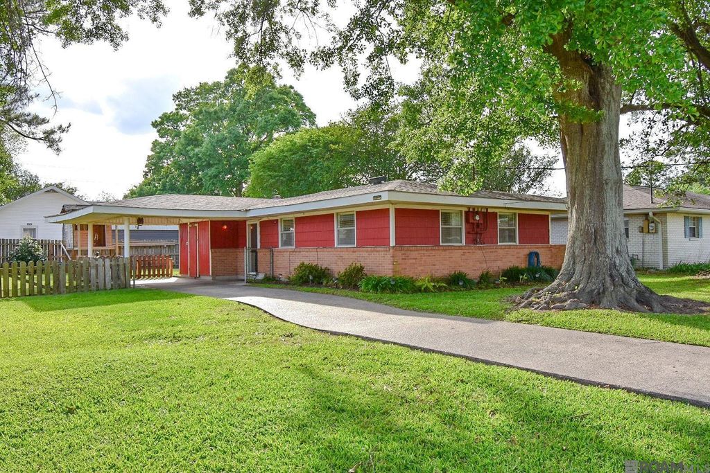 303 N Montz Avenue, Gramercy, LA 70052