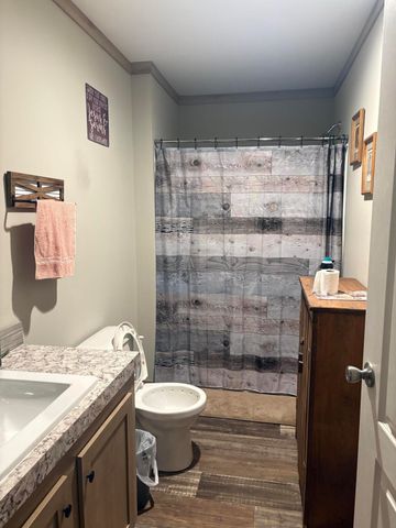 2455 Kentucky 2750, Crab Orchard, KY 40419