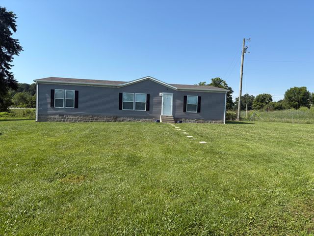 2455 Kentucky 2750, Crab Orchard, KY 40419