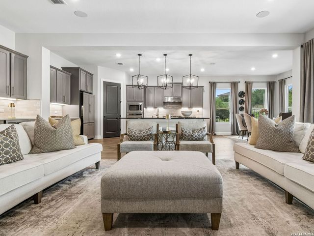 216 Sweeping Sage Ln, San Marcos, TX 78666