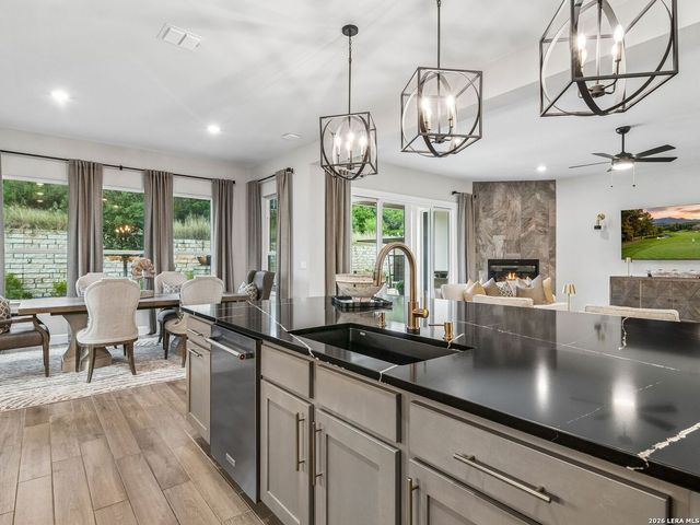 216 Sweeping Sage Ln, San Marcos, TX 78666