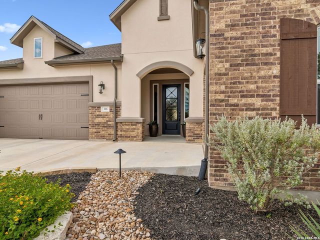 216 Sweeping Sage Ln, San Marcos, TX 78666