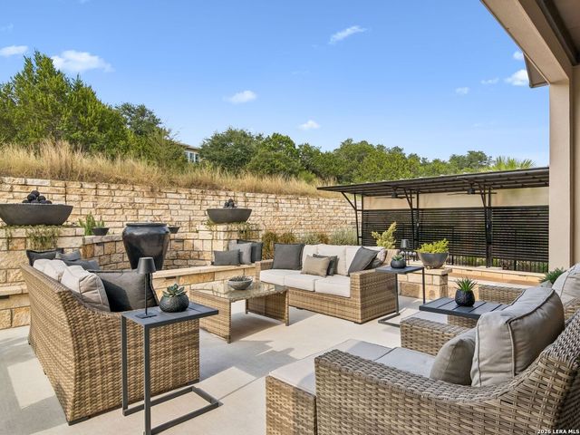 216 Sweeping Sage Ln, San Marcos, TX 78666