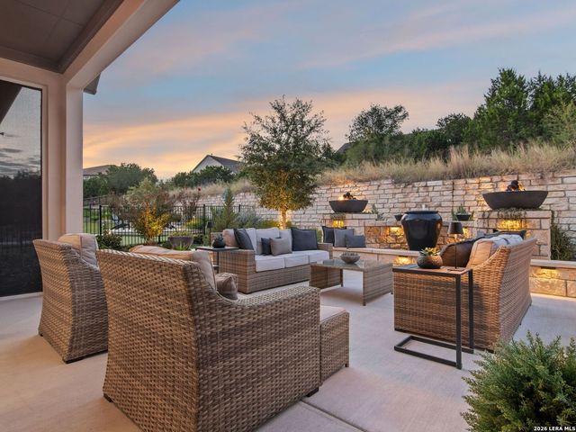 216 Sweeping Sage Ln, San Marcos, TX 78666