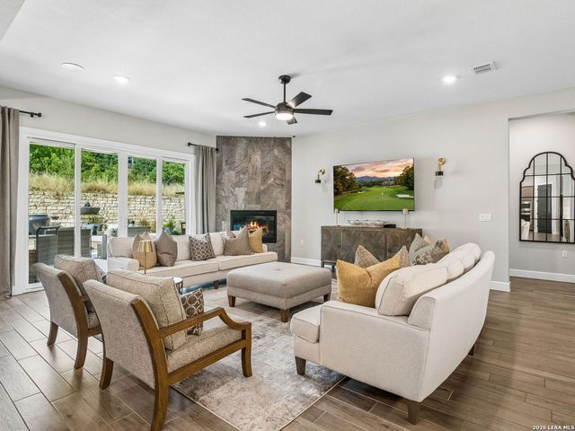 216 Sweeping Sage Ln, San Marcos, TX 78666
