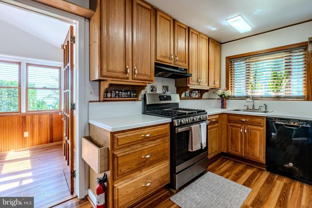 1320 MALBAY DR, Lutherville Timonium, MD 21093