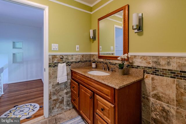 1320 MALBAY DR, Lutherville Timonium, MD 21093