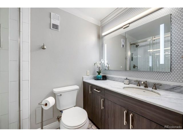 1625 Larimer St 3001, Denver, CO 80202