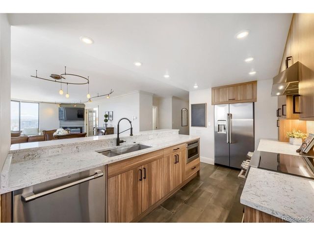1625 Larimer St 3001, Denver, CO 80202