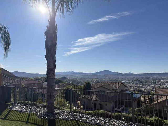 5276 Bella Vista St, Santee, CA 92071