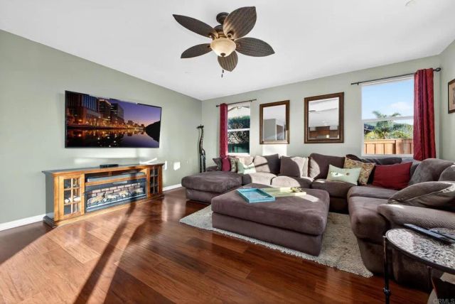 5276 Bella Vista St, Santee, CA 92071