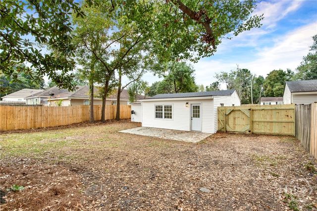 1510 E 56th Street, Savannah, GA 31404