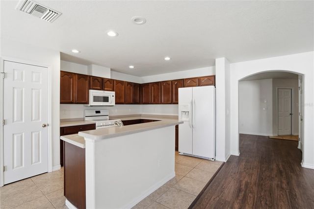 12034 CITRUS LEAF DRIVE, Gibsonton, FL 33534