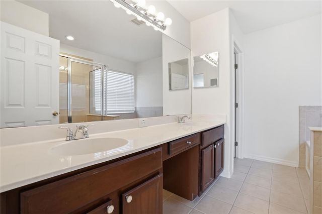 12034 CITRUS LEAF DRIVE, Gibsonton, FL 33534