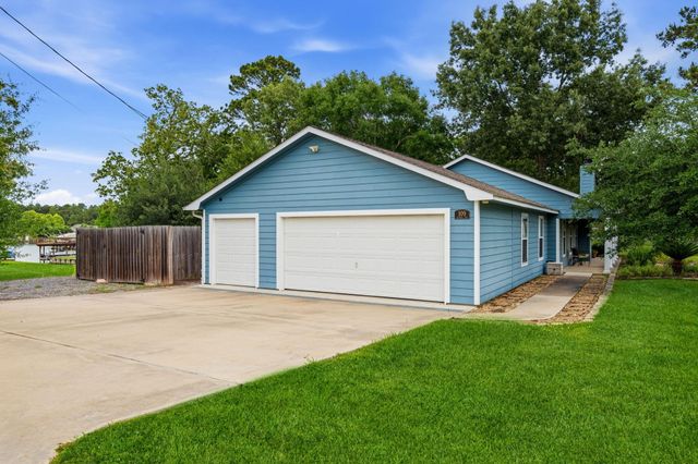 109 Branding Iron, Livingston, TX 77351